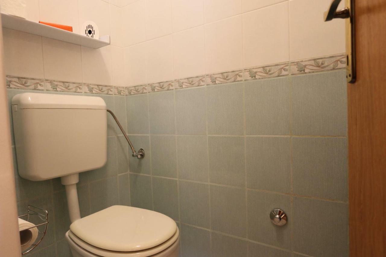 Apartment Dina Šilo Eksteriør bilde